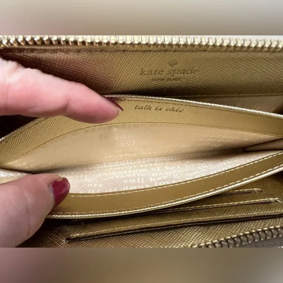 Kate Spade Storybook Gold Wallet EUC - Picture 6 of 10